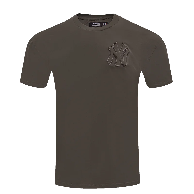 MLB NEW YORK YANKEES NEUTRAL DROP SHOULDER MEN'S TOP (DARK TAUPE)