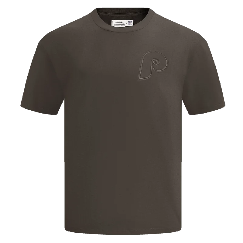 MLB PHILADELPHIA PHILLIES NEUTRAL MEN'S DROP SHOULDER TOP (DARK TAUPE)