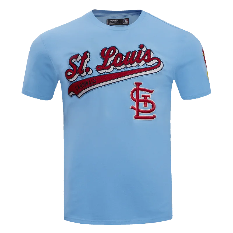 MLB ST. LOUIS CARDINALS SCRIPT TAIL MEN'S TOPS (UNIVERSITY BLUE)