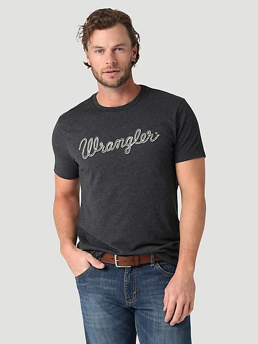 MEN'S WRANGLER® ROPE LOGO T-SHIRT IN CAVIAR HEATHER